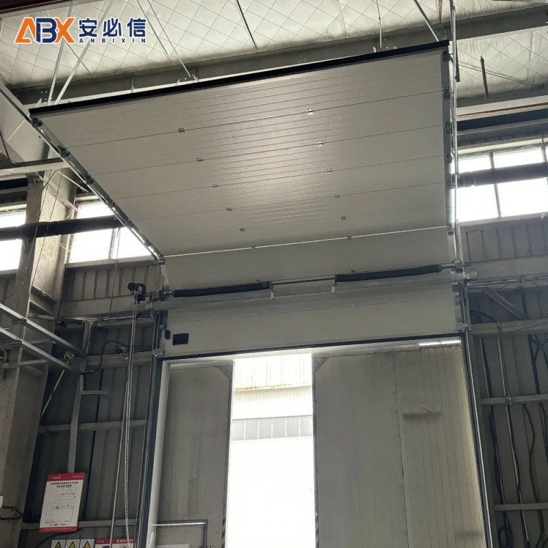 鹤岗市分节式滑升门